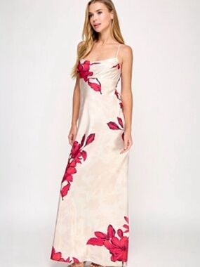 NWT Sensi & Cade Floral Satin Maxi Dress – Size Large